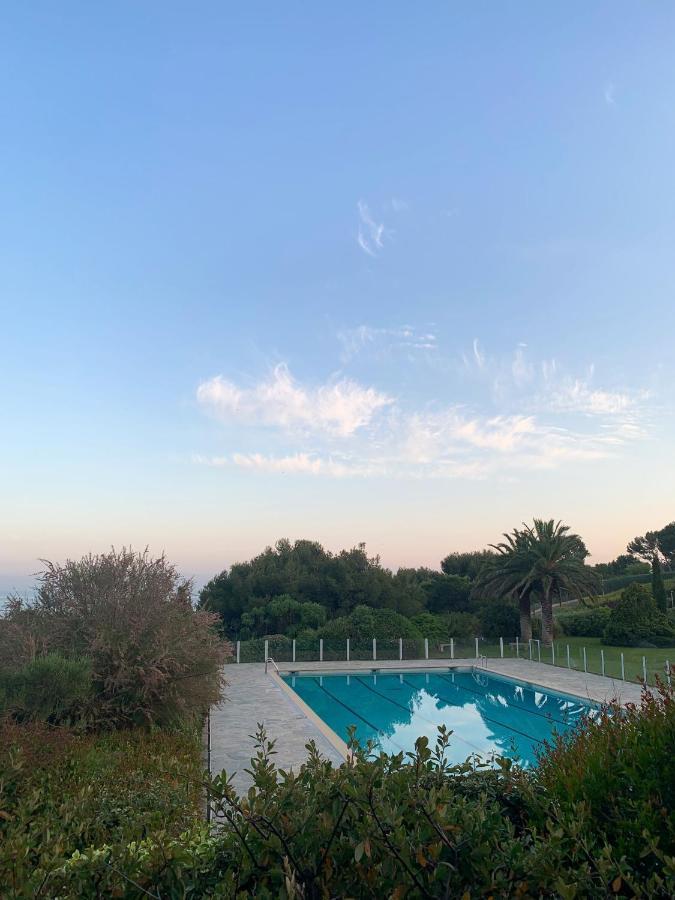 Cap6 Bel Vue Magnifique Mer, Piscine Tennis T3 Refait A Neuf Cassis